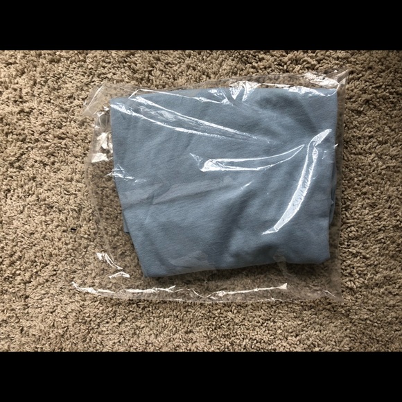 Nike sportswear Logo tee shirt - Picture 3 of 3